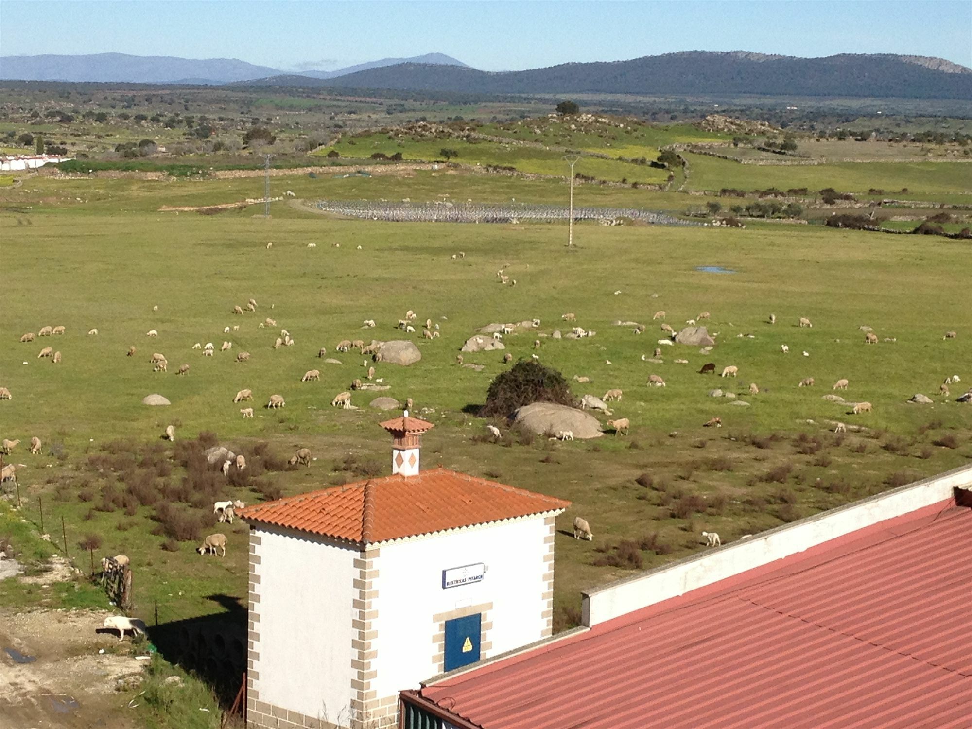 Apartamentos Rurales Complejo Penafiel Zarza La Mayor Luaran gambar